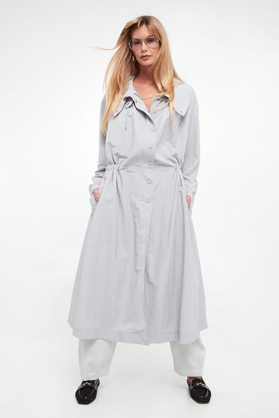 Trencz damski EMPORIO ARMANI. Płaszcze Emporio Armani, bez wzorów, bez kaptura. W wyprzedaży za 1,623.30 zł.