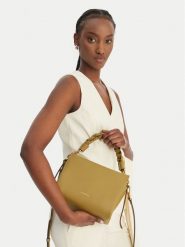 Coccinelle Torebka M50 Boheme Grana Double E1 M50 58 01 01 Zielony. Zielone torebki klasyczne Coccinelle, bez wzorów, ze skóry, bez dodatków. Za 1,549.00 zł.