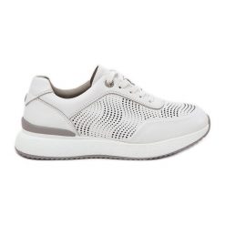 Skórzane Buty Sportowe Sneakersy Damskie S.Barski LR51-551 Białe. Białe buty treningowe bez wzorów, ze skóry, bez zapięcia. Za 289.65 zł.