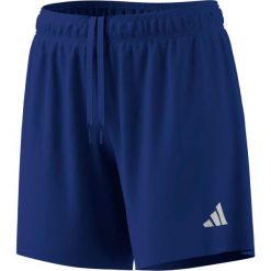 Spodenki damskie adidas Entrada. Białe szorty sportowe adidas, bez wzorów, z materiału, na fitness i siłownię, climacool (adidas). Za 60.99 zł.