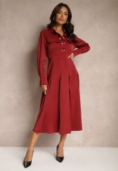 Bordowa Koszulowa Sukienka o Rozkloszowanym Kroju z Gumką w Pasie i Imitacją Kieszeni Etaviela. Czerwone sukienki Renee, na co dzień, l, bez wzorów, eleganckie, bez kołnierzyka, bez ramiączek, midi, kopertowe. W wyprzedaży za 135.99 zł.