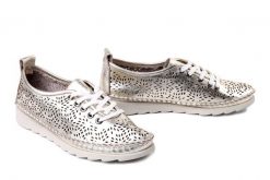 ARTIKER RELAKS 56C2610 złoty, półbuty damskie. Żółte półbuty wsuwane Artiker Relaks, na lato, w ażurowe wzory, ze skóry, bez obcasa. Za 186.91 zł.