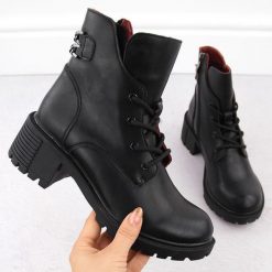 Skórzane botki damskie na klocku czarne Filippo DBT6491. Czarne botki Filippo, bez wzorów, ze skóry, eleganckie, bez obcasa, bez zapięcia. Za 150.00 zł.