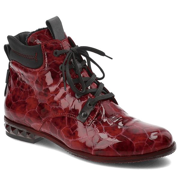 Czerwone Trzewiki Armodo Premium Buty Ze Skóry. Czerwone botki Armodo, bez wzorów, z materiału, klasyczne, bez obcasa, bez zapięcia. Za 439.00 zł.