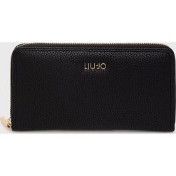 Liu Jo portfel damski kolor czarny. Czarne portfele Liu Jo, bez wzorów. Za 369.99 zł.