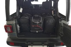 Torby Do Bagażnika Jeep Wrangler Phev 2021+ 4Szt Kjust. Czarne torby podróżne KJUST, bez wzorów, z kauczuku. Za 1,183.00 zł.