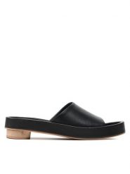 Gino Rossi Klapki 22SS17 Czarny. Czarne klapki Gino Rossi, bez wzorów, ze skóry, bez obcasa, bez zapięcia. Za 299.99 zł.