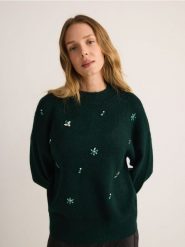 Sweter z dżetami - ciemnozielony. Zielone swetry Reserved, l, bez wzorów, z dzianiny, bez ramiączek. W wyprzedaży za 49.99 zł.
