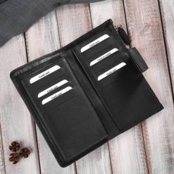 Portfel damski skórzany czarny duży pleciony Paolo Peruzzi AY-08-BL. Czarne portfele PAOLO PERUZZI, bez wzorów, ze skóry. Za 89.00 zł.