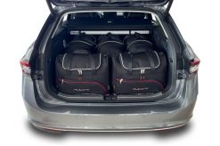 Torby Do Bagażnika Skoda Superb Kombi Phev 2019-2023 5Szt Kjust. Czarne torby podróżne KJUST, bez wzorów, z kauczuku. Za 1,624.00 zł.