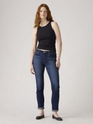 Levi's Dżinsy - Boyfriend fit - w kolorze granatowym rozmiar: W25/L27. Niebieskie jeansy Levi's, l, z aplikacjami, klasyczne. Za 178.98 zł.