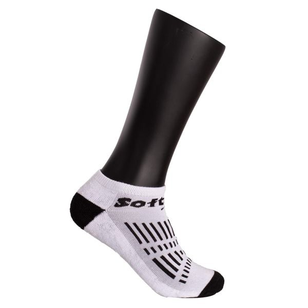 Skarpety techniczne 3 pary 35-38, 95% poliester 5% elastan. Czarne skarpetki 2117 OF SWEDEN, bez wzorów, z elastanu. Za 129.99 zł.
