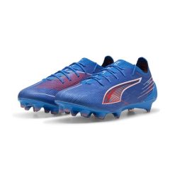 Buty piłkarskie unisex ULTRA 6 ULTIMATE FG PUMA. Białe buty do biegania Puma, bez wzorów, bez zapięcia, do biegania. W wyprzedaży za 765.75 zł.