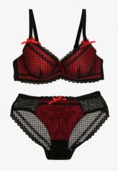 Czarno-Czerwony Komplet z Koronki Regulowany Biustonosz Full Cup oraz Majtki Figi Irialynne. Czarne figi Renee, z aplikacjami, z koronki. W wyprzedaży za 27.99 zł.