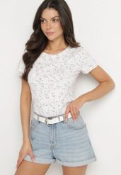 Biały T-shirt z Bawełny w Kwiaty Savilisse. Białe t-shirty Born2be, l, bez wzorów, z bawełny, klasyczne, bez kołnierzyka, bez ramiączek. W wyprzedaży za 29.74 zł.