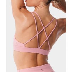 Stanik sportowy crossback dla kobiet Carpatree Balletcore. Czerwone biustonosze sportowe Carpatree, bez wzorów, na fitness i siłownię. W wyprzedaży za 111.99 zł.