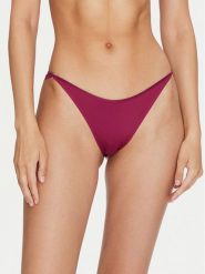 Calvin Klein Underwear Figi klasyczne 000QF7549E Fioletowy. Fioletowe figi Calvin Klein Underwear, bez wzorów, z syntetyku. Za 89.99 zł.