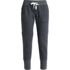 Venice Beach TRISH Spodnie treningowe quarz. Niebieskie spodnie dresowe marki comma casual identity, z materiału, casualowe. Za 169.00 zł.
