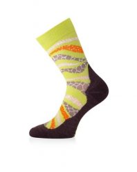 Skarpety merino WLF. Brązowe skarpetki LASTING, bez wzorów, z elastanu. Za 63.00 zł.