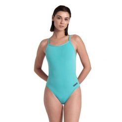 Strój kąpielowy damski jednoczęściowy pływacki na basen Arena Team. Niebieskie stroje jednoczęściowe Arena, bez wzorów, sportowe. Za 169.90 zł.
