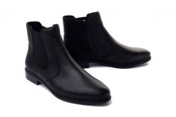 RIEKER 71670-00 black, botki damskie. Czarne botki Rieker, bez wzorów, z gumy, bez obcasa, na obcasie, bez zapięcia. Za 237.93 zł.