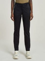 G-Star Spodnie chino w kolorze czarnym rozmiar: W26/L32. Czarne chinosy G-Star, l, bez wzorów, retro. Za 243.64 zł.