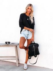 Milan Kiss Bluza w kolorze czarnym rozmiar: XL. Czarne bluzy Milan Kiss, xl, bez wzorów, bez ramiączek, bez kaptura. Za 130.99 zł.