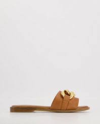 KLAPKI Z ŁAŃCUCHEM 2669 Y074 TABA. Klapki Venezia, bez wzorów, ze skóry, bez obcasa, bez zapięcia. Za 229.00 zł.