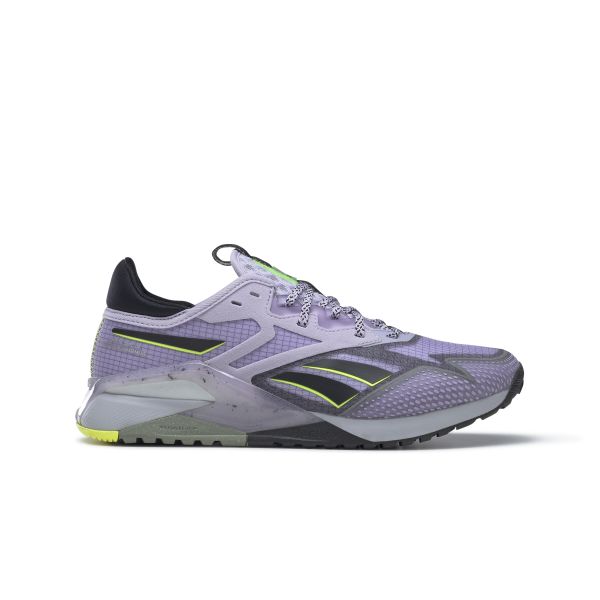 Buty treningowe damskie Reebok nano x2 tr adventure. Czerwone buty treningowe Reebok, bez wzorów, z materiału, bez zapięcia. Za 299.99 zł.