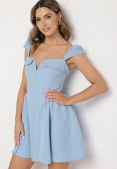 Niebieska Rozkloszowana Sukienka z Ozdobnym Dekoltem i Guzikami Salasesia. Niebieskie sukienki Born2be, na co dzień, l, bez wzorów, eleganckie, bez kołnierzyka, bez ramiączek, mini, kopertowe. Za 149.99 zł.