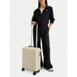 Walizka kabinowa Reebok. Brązowe walizki Reebok. Za 279.99 zł.