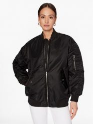 Calvin Klein Jeans Kurtka bomber J20J221082 Czarny Oversize. Czarne kurtki Calvin Klein Jeans, l, bez wzorów, z jeansu, bez kaptura. Za 569.99 zł.
