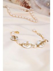 Pierres delicates Bransoletka w kolorze białym z perłami rozmiar: onesize. Białe bransoletki Pierres delicates, z perłą, z mosiądzu. Za 91.77 zł.