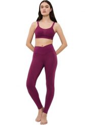 Triumph Legginsy sportowe w kolorze jagodowym rozmiar: M. Czerwone legginsy Triumph, bez wzorów, z materiału, sportowe. Za 128.85 zł.
