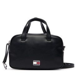 Torebka Tommy Jeans. Czarne torebki klasyczne Tommy Jeans, bez wzorów, z jeansu, klasyczne, bez dodatków. Za 529.99 zł.
