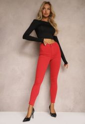 Czerwone Spodnie z Bawełny o Kroju Skinny Irivella. Czerwone jeansy Renee, l, bez wzorów, z bawełny, biznesowe, z podwyższonym stanem. Za 69.99 zł.