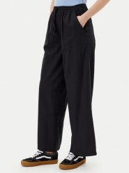 Volcom Spodnie materiałowe Dropping B1212503 Czarny Relaxed Fit. Czarne spodnie materiałowe Volcom, bez wzorów, z bawełny. Za 169.99 zł.