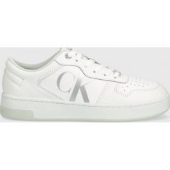 Calvin Klein Jeans sneakersy Basket Cupsole Bold Mono kolor biały. Białe buty sportowe lifestyle Calvin Klein Jeans, bez wzorów, z gumy, sportowe, z okrągłym noskiem, bez zapięcia. Za 459.99 zł.