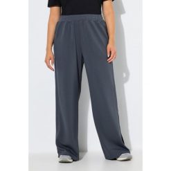 Damskie Spodnie dresowe rozcięcia po bokach szerokie nogawki elastyczny pas. Fioletowe spodnie dresowe Ulla Popken, bez wzorów, z dresówki. Za 279.99 zł.