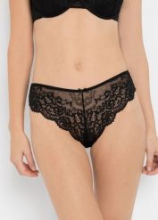 Figi brazylijskie (2 pary). Czarne figi bonprix, bez wzorów, z koronki. Za 59.98 zł.