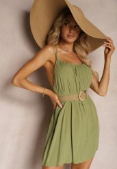 Zielona Casualowa Sukienka z Wiskozy o Prostym Kroju z Ramiączkami z Regulacją Wilantia. Zielone sukienki Renee, do pracy, m, bez wzorów, z wiskozy, biznesowe, bez kołnierzyka, bez ramiączek, mini, dopasowane. Za 49.99 zł.