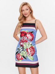 Versace Jeans Couture Sukienka letnia 74HAO936 Niebieski Regular Fit. Niebieskie sukienki Versace Jeans Couture, bez wzorów, z jeansu, bez kołnierzyka, bez ramiączek. Za 749.99 zł.