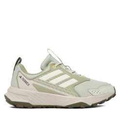 Trekkingi adidas. Zielone trekkingi adidas, bez wzorów, bez zapięcia, trekkingowe. Za 299.99 zł.