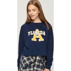 Bluza z koszulowym dołem - Granatowy. Bluzy bez kaptura marki Sinsay. W wyprzedaży za 49.99 zł.