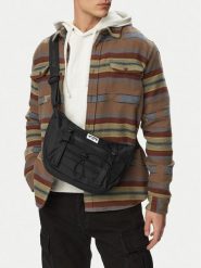 Billabong Torebka WBEOHP-BLB-M-004-10 Czarny. Czarne listonoszki Billabong, bez wzorów, z materiału, bez dodatków. Za 59.99 zł.