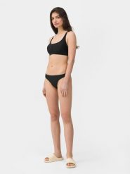 4F Dół od bikini z materiałów z recyklingu damski XL. Czarne bikini 4f, bez wzorów, z materiału. W wyprzedaży za 14.99 zł.