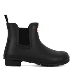 Kalosze Hunter. Czarne kalosze Hunter, bez wzorów, bez zapięcia. Za 499.99 zł.