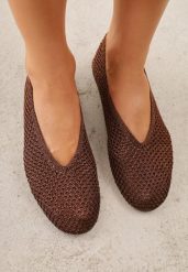 Brązowe Balerinki VICES z Plecioną Cholewką Mahala. Brązowe baleriny Renee, bez wzorów, boho, bez obcasa, bez zapięcia. Za 99.99 zł.