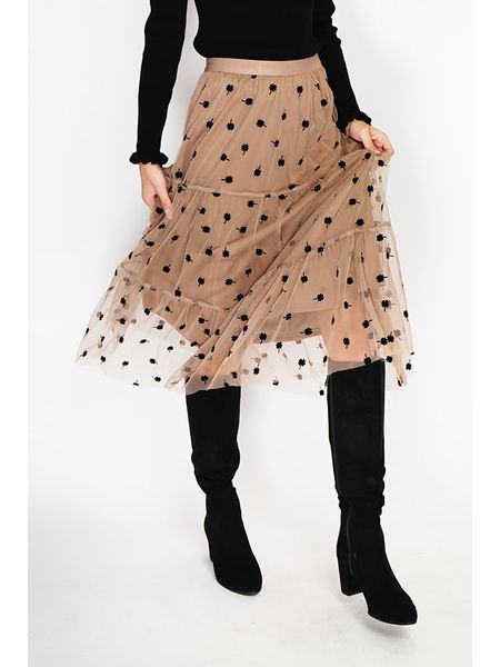 ASSUILI Spódnica w kolorze jasnobrązowym rozmiar: 36. Brązowe spódnice Assuili, bez wzorów, z tiulu, klasyczne, midi. Za 144.45 zł.