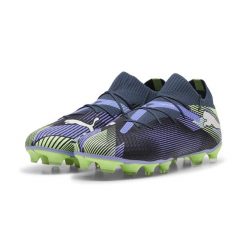 Buty piłkarskie unisex PUMA FUTURE 7 PRO FG/AG. Białe buty treningowe Puma, bez wzorów, bez zapięcia, do piłki nożnej. Za 419.00 zł.